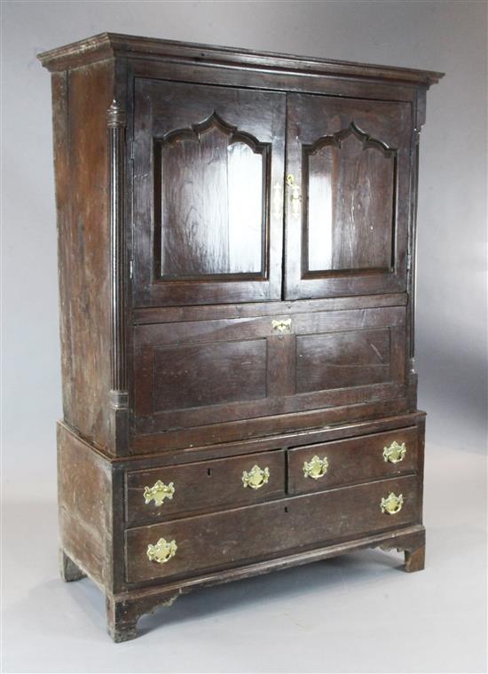 An early 18th century oak cupboard, W.4ft 3in. D.1ft 10in. H.6ft